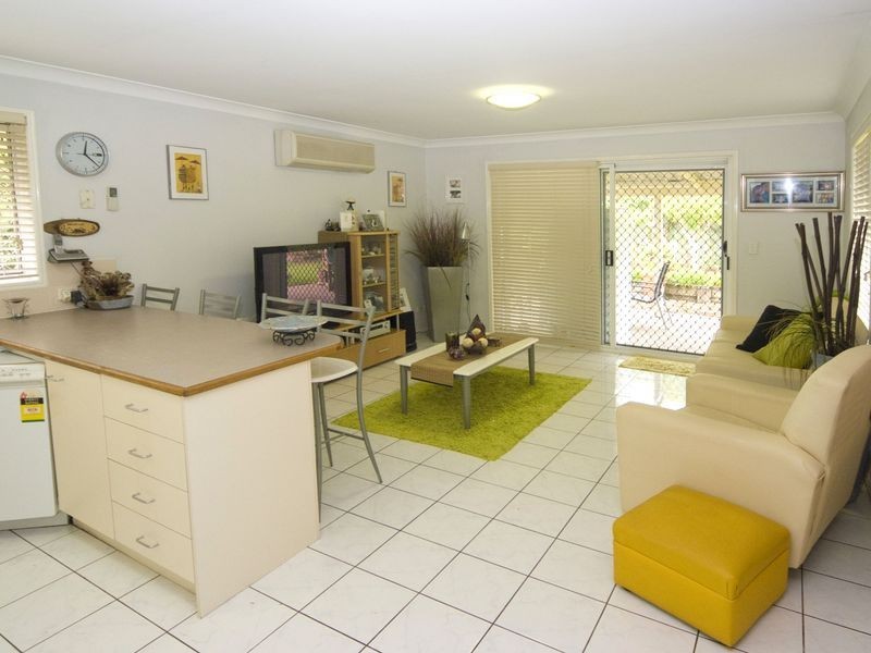 9 Perentie Street, Regents Park QLD 4118