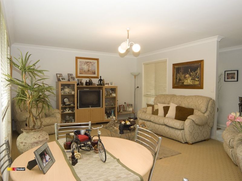 9 Perentie Street, Regents Park QLD 4118