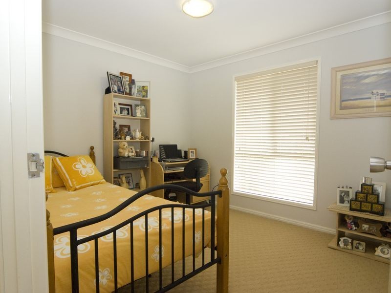 9 Perentie Street, Regents Park QLD 4118