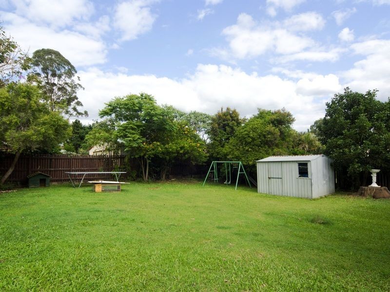 26 Newburn Street, Hillcrest QLD 4118