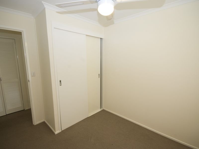 24 Regency Drive, Regents Park QLD 4118