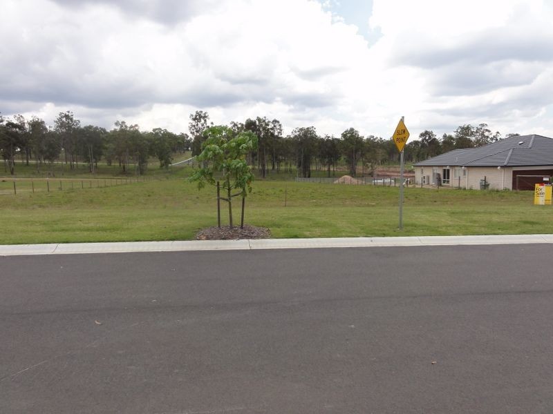 24 Heysen Road, New Beith QLD 4124