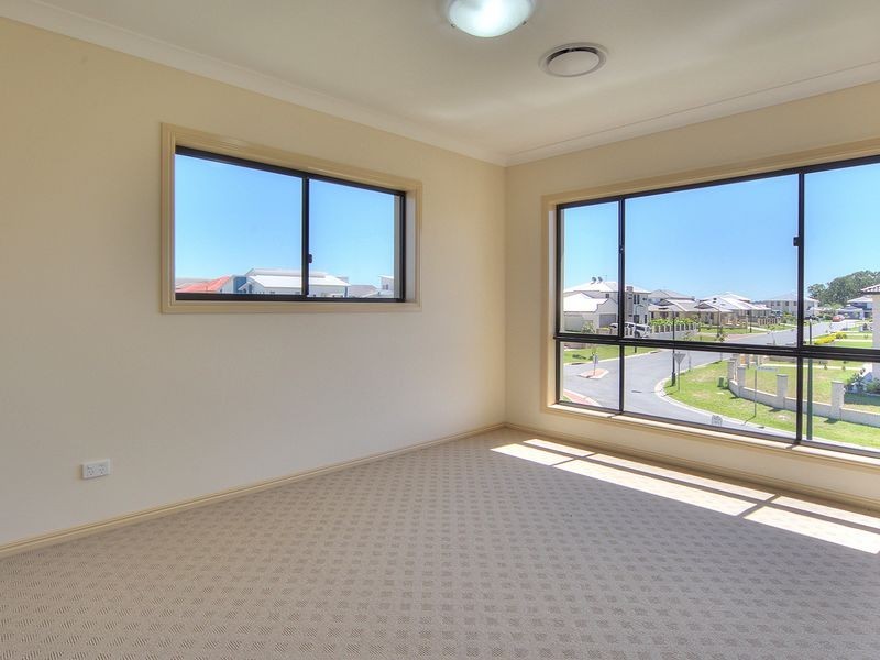 34 Maryland Drive, Regents Park QLD 4118