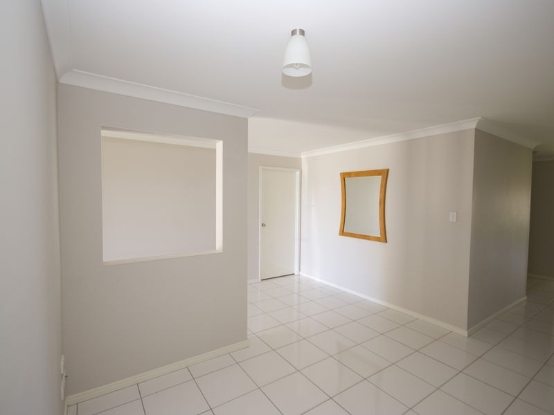 34 St Johns Way, Boronia Heights QLD 4124