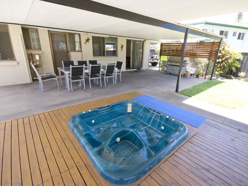 31 St Johns Way, Boronia Heights QLD 4124
