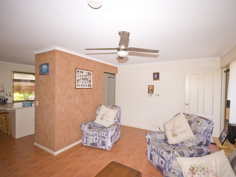 31 St Johns Way, Boronia Heights QLD 4124