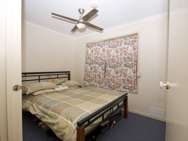 31 St Johns Way, Boronia Heights QLD 4124