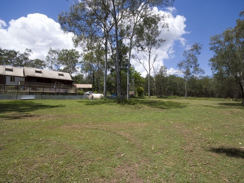 2 Carrum Road, South Maclean QLD 4280