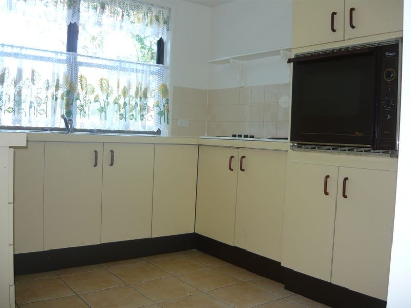 565 Browns Plains Road, Crestmead QLD 4132