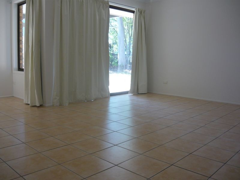 565 Browns Plains Road, Crestmead QLD 4132