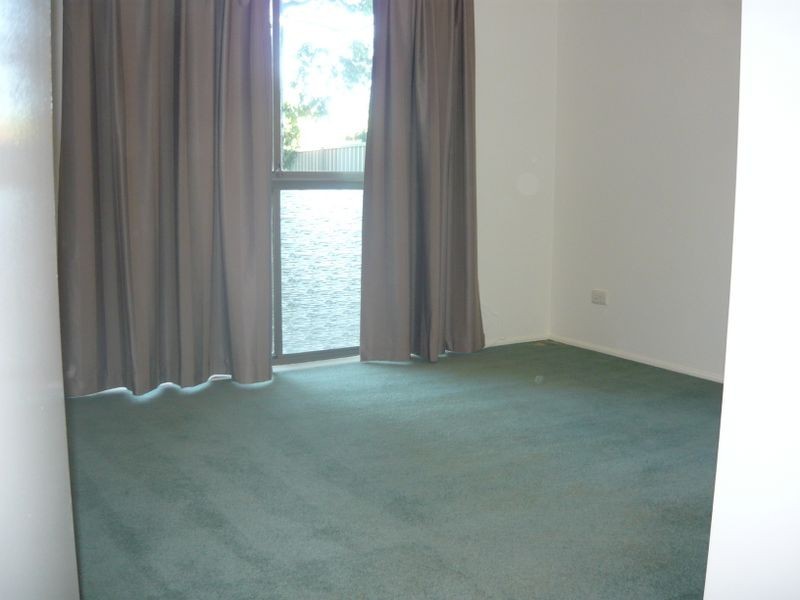 565 Browns Plains Road, Crestmead QLD 4132