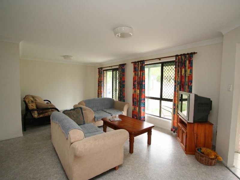 10 Anembo Court, Greenbank QLD 4124