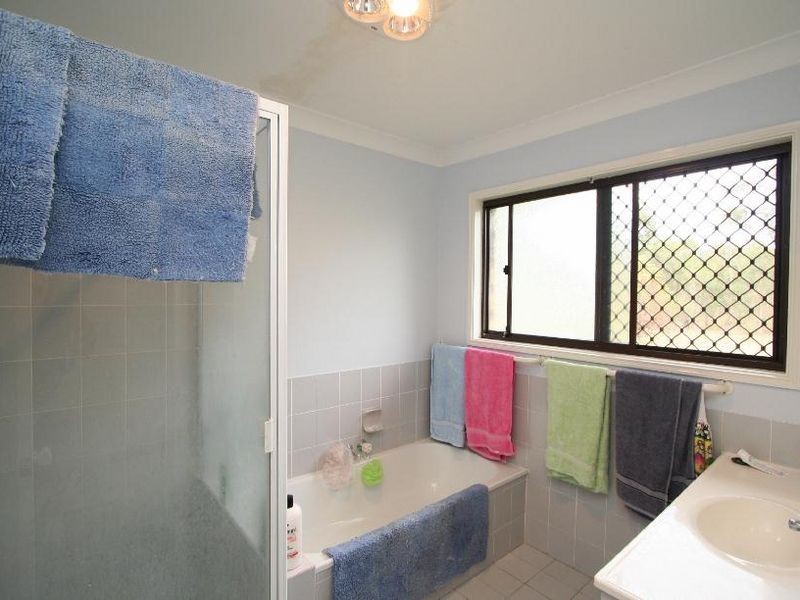10 Anembo Court, Greenbank QLD 4124