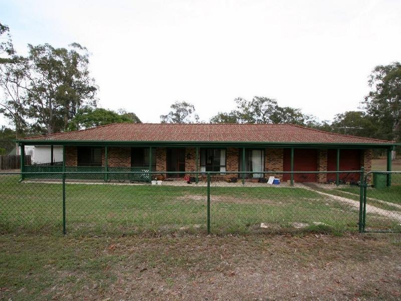 10 Anembo Court, Greenbank QLD 4124