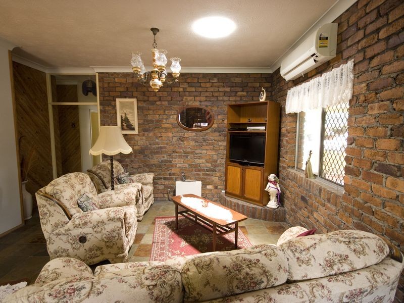 3 Desley Street, Marsden QLD 4132