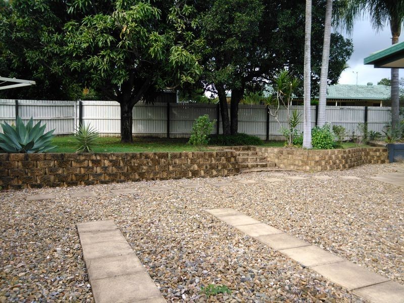 11 Billabong Court, Regents Park QLD 4118