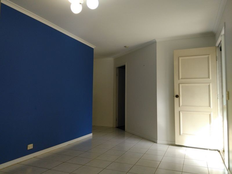 11 Billabong Court, Regents Park QLD 4118