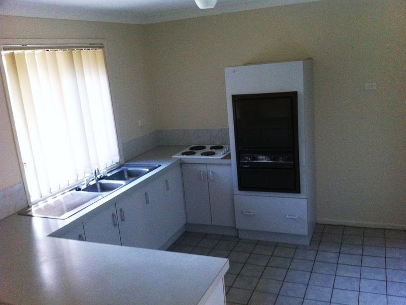 26 Samantha Street, Boronia Heights QLD 4124