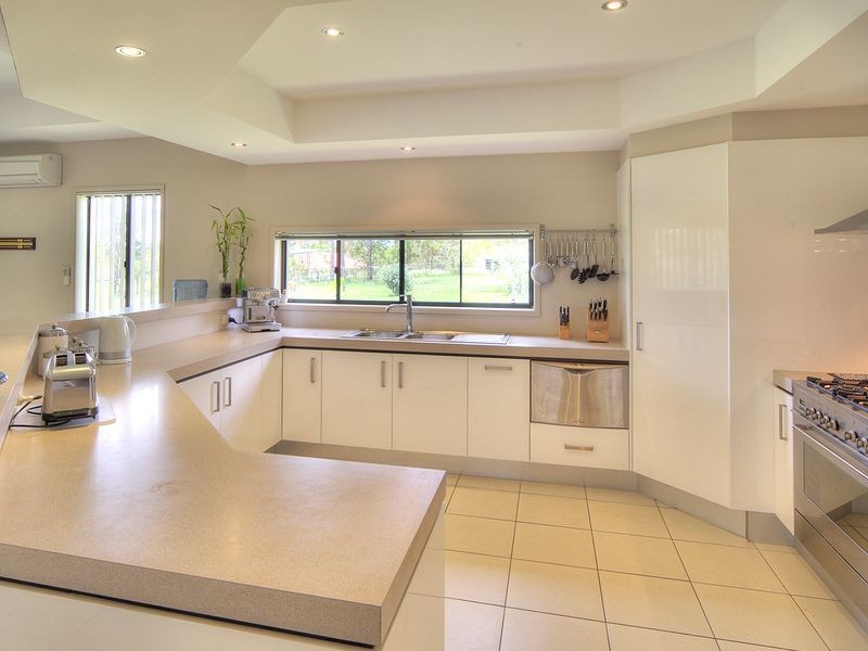 27 Hibbertia Court, New Beith QLD 4124