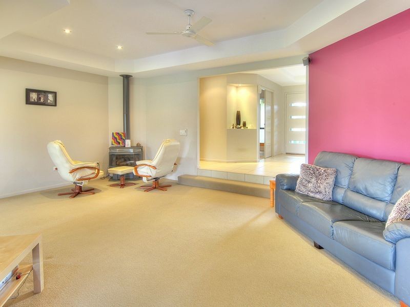 27 Hibbertia Court, New Beith QLD 4124