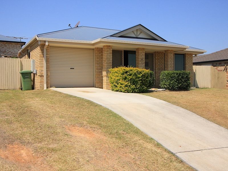 5 Samia Court, Regents Park QLD 4118
