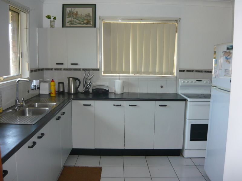 11 Robinson Court, Berrinba QLD 4117