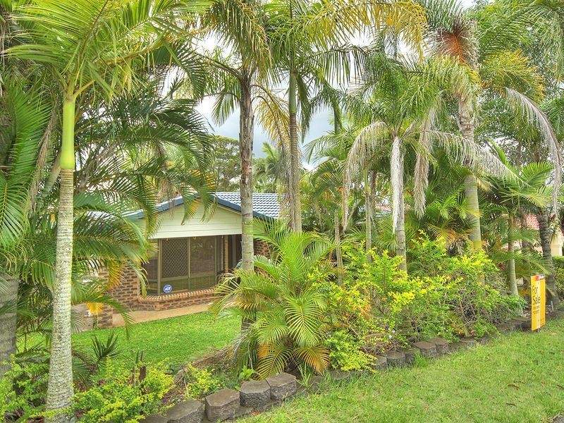 100 Owens Crescent, Regents Park QLD 4118