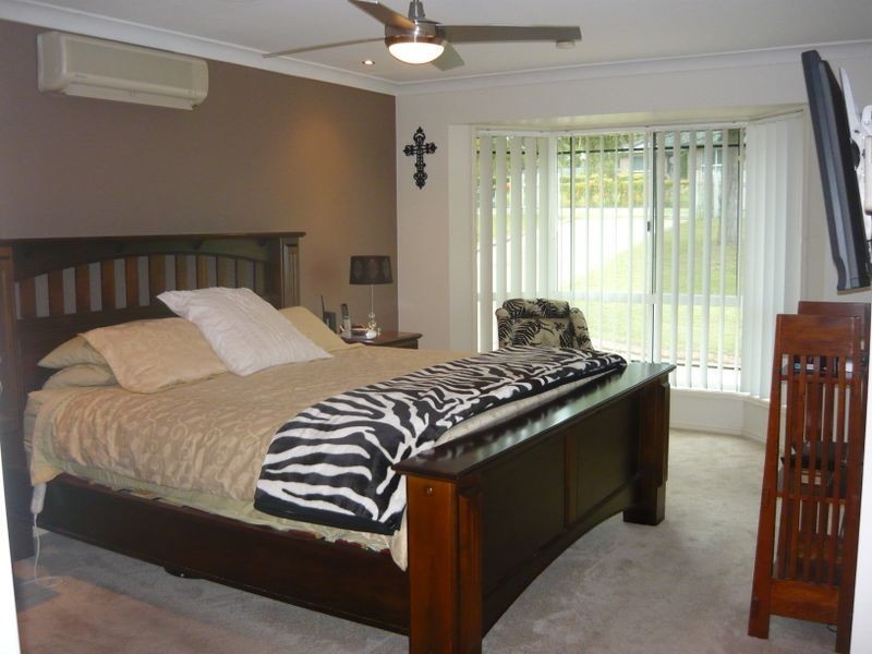 108 Thylungra Road, Park Ridge South QLD 4125