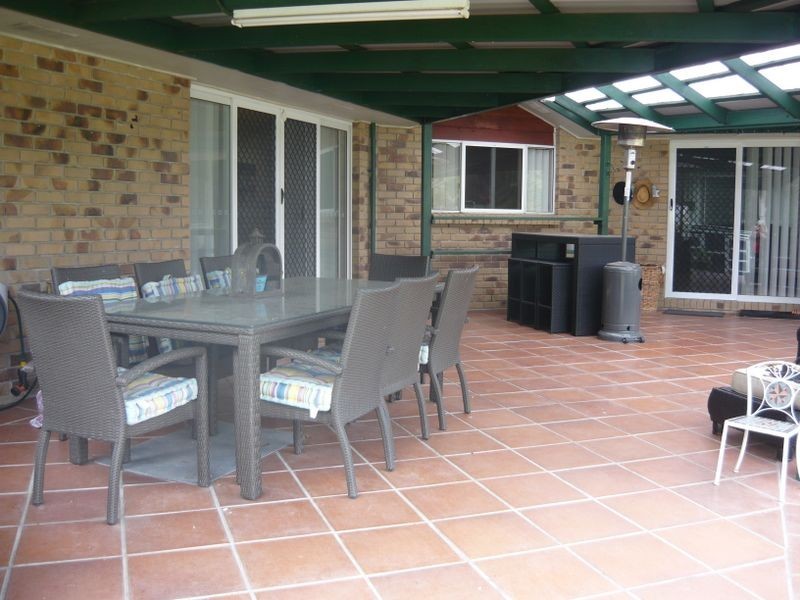 108 Thylungra Road, Park Ridge South QLD 4125