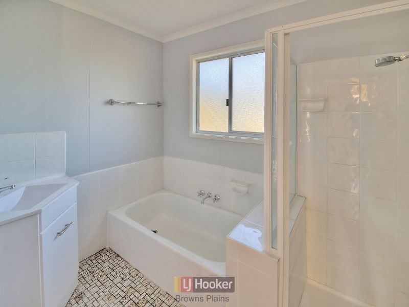 12 Heidi Street, Marsden QLD 4132