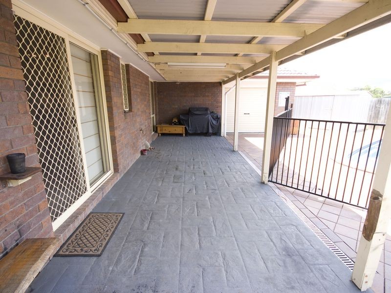 14 Cougers Court, Regents Park QLD 4118