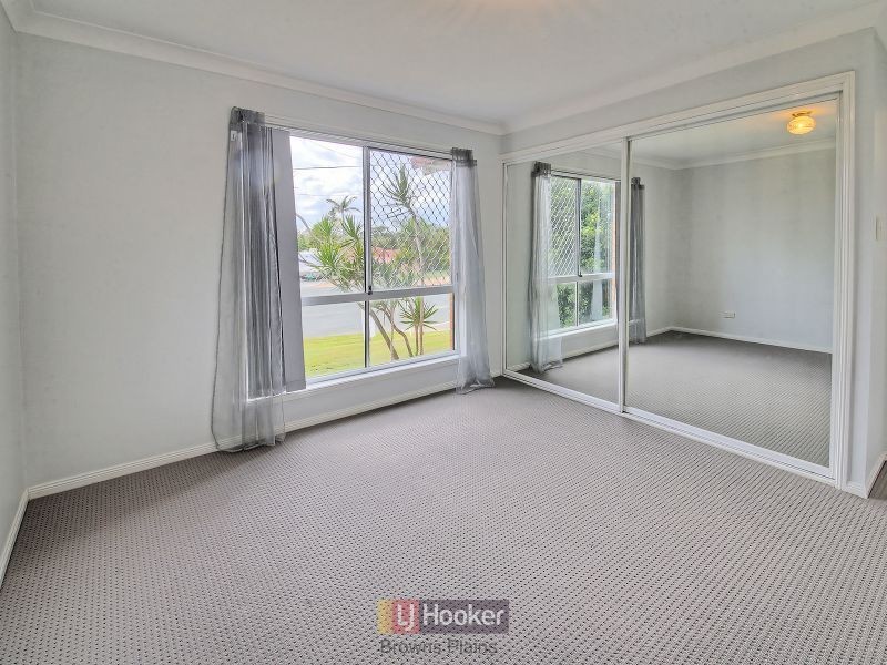 11 Jackson Court, Regents Park QLD 4118