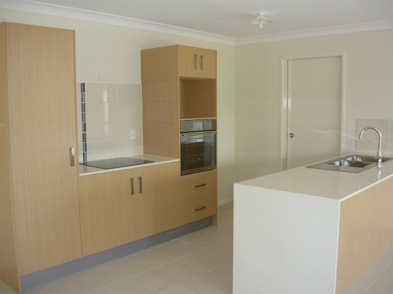 4 Manfred Street, Boronia Heights QLD 4124