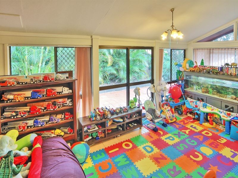 71 Fedrick Street, Boronia Heights QLD 4124