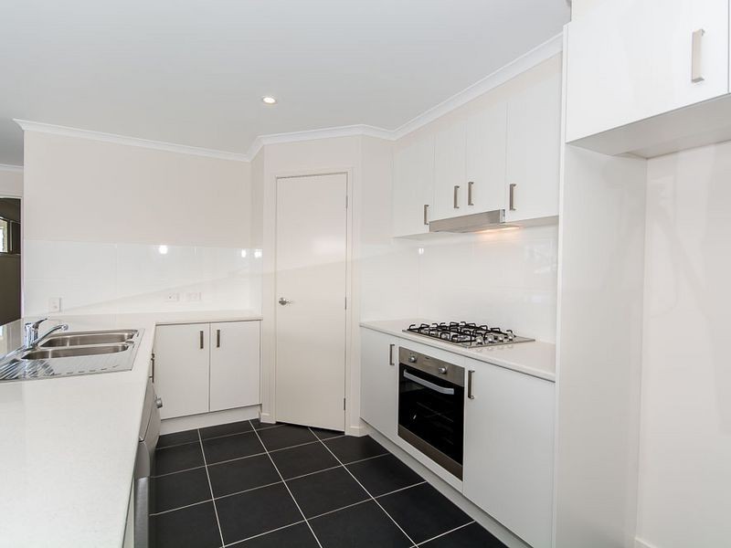 10 Valuniu Place, Boronia Heights QLD 4124