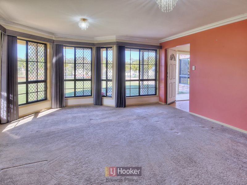 13-15 Belvedere Drive, Park Ridge QLD 4125