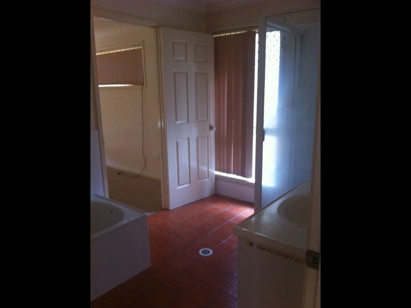 21 Macquarie Circuit, Forest Lake QLD 4078