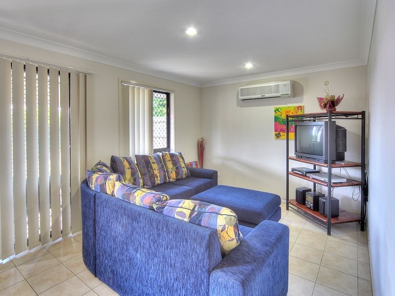 5/8 Shareece Court, Crestmead QLD 4132