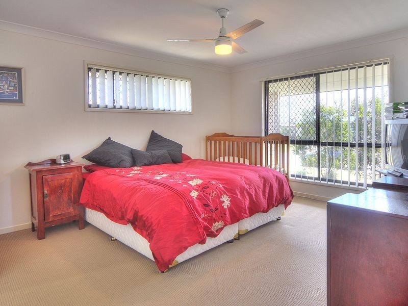 12 Rasmussen Avenue, Marsden QLD 4132