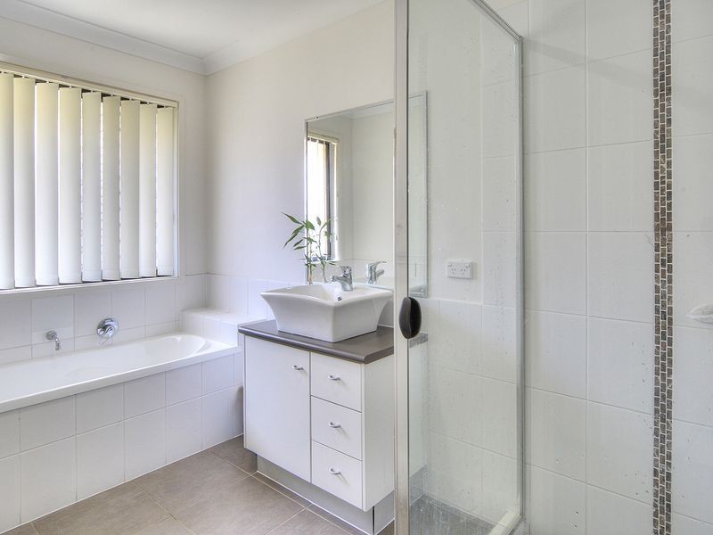 12 Rasmussen Avenue, Marsden QLD 4132