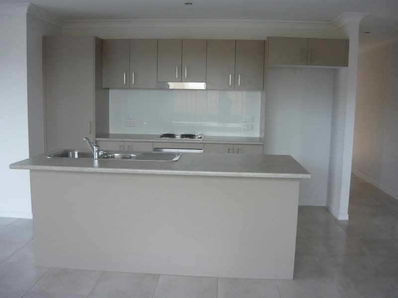 1/31 Middle Road, Hillcrest QLD 4118