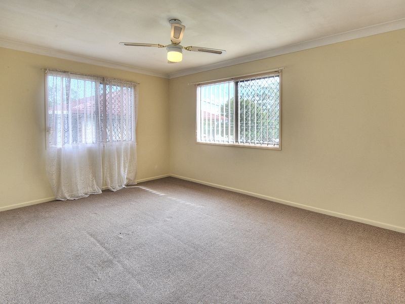 34 Highcrest Drive, Browns Plains QLD 4118