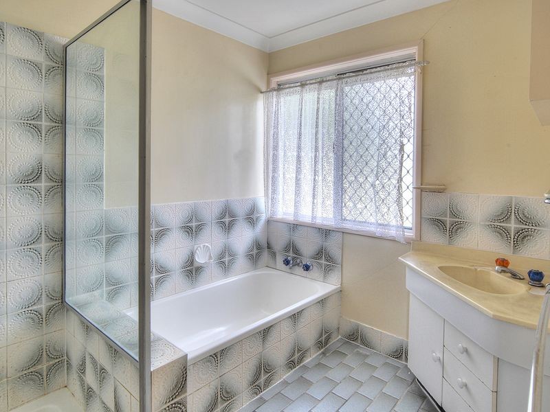 34 Highcrest Drive, Browns Plains QLD 4118