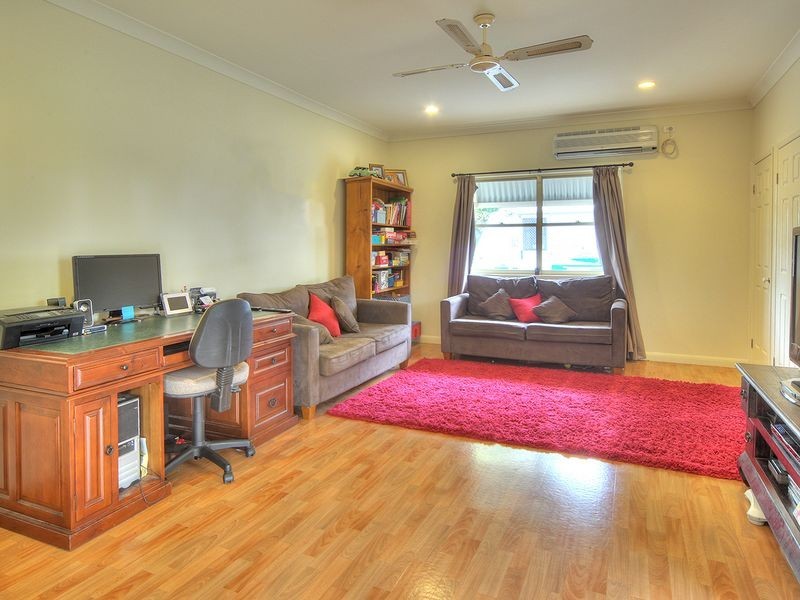 74 Chloe Drive, Munruben QLD 4125