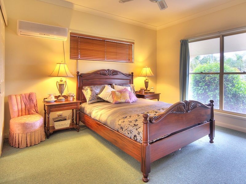 74 Chloe Drive, Munruben QLD 4125