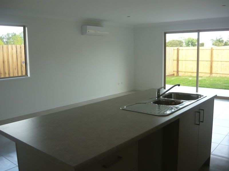 2/31 Middle Road, Hillcrest QLD 4118