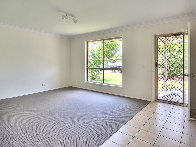 4 Houston Drive, Crestmead QLD 4132