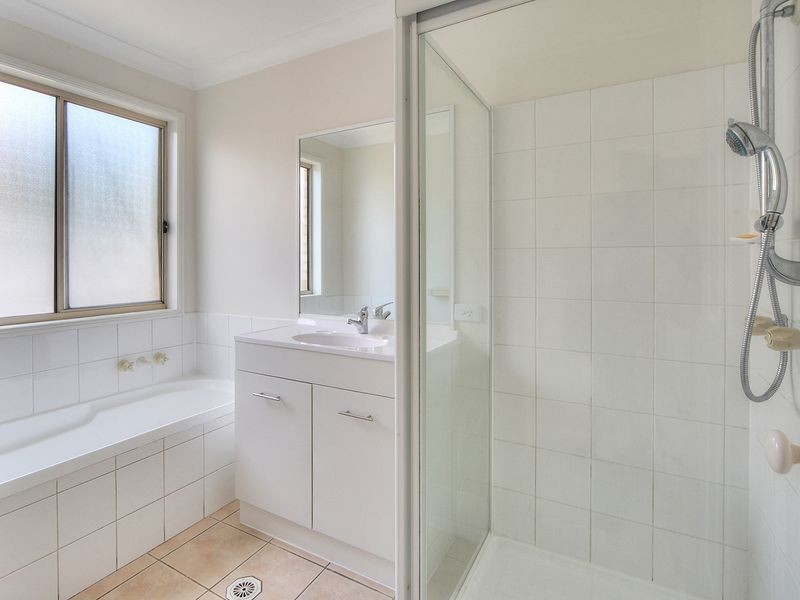 4 Houston Drive, Crestmead QLD 4132