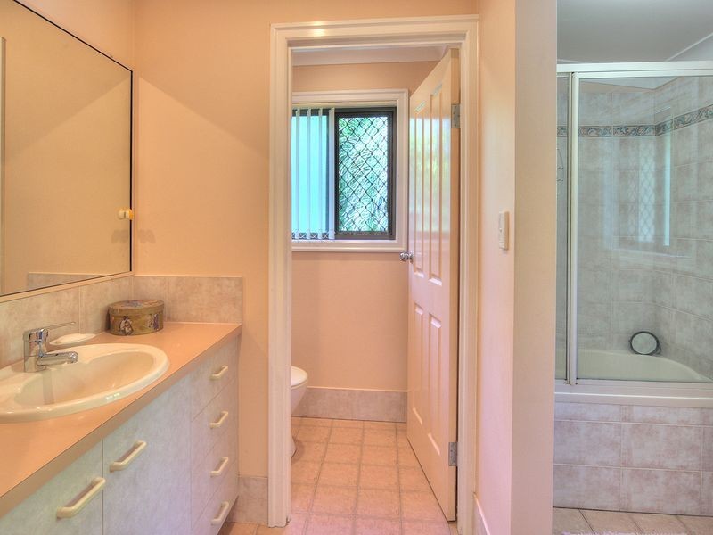 108 Trace Road, North Maclean QLD 4280