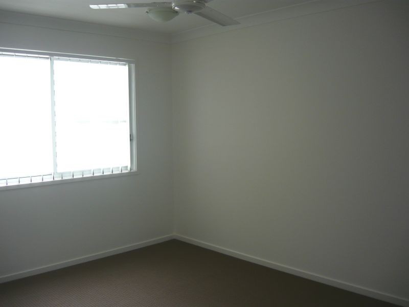 39 River Road, Bundamba QLD 4304